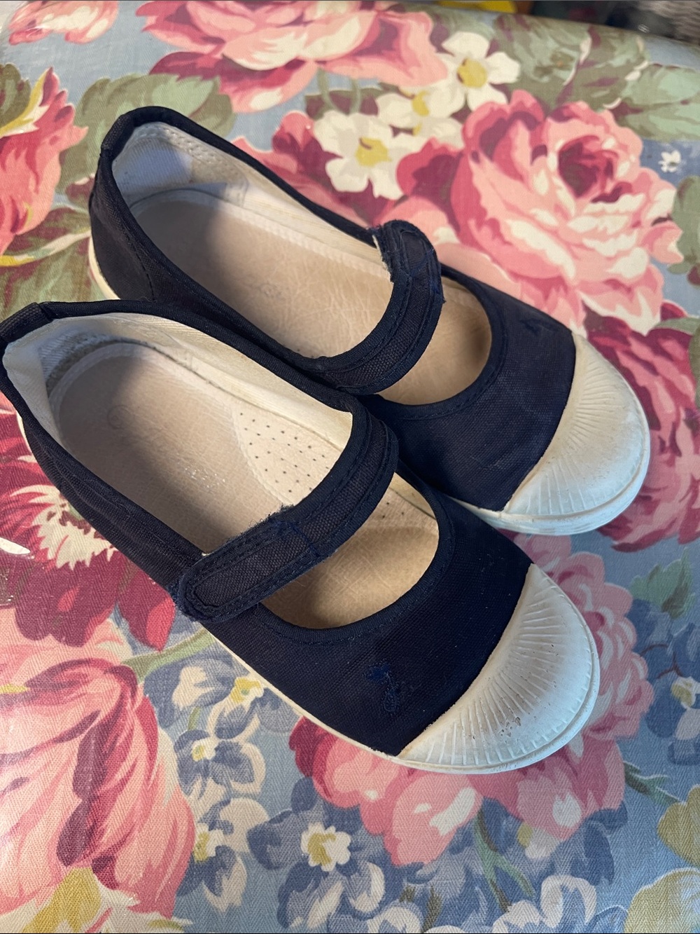 Kids navy Jacadi of Paris, canvas unisex shoe w/velcro strap.